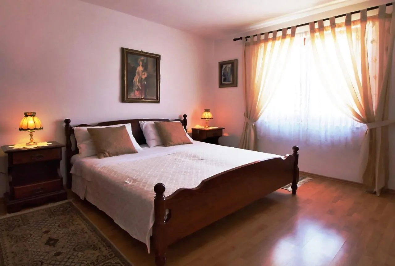 Monte Beach Apartments 0*, Rovinj